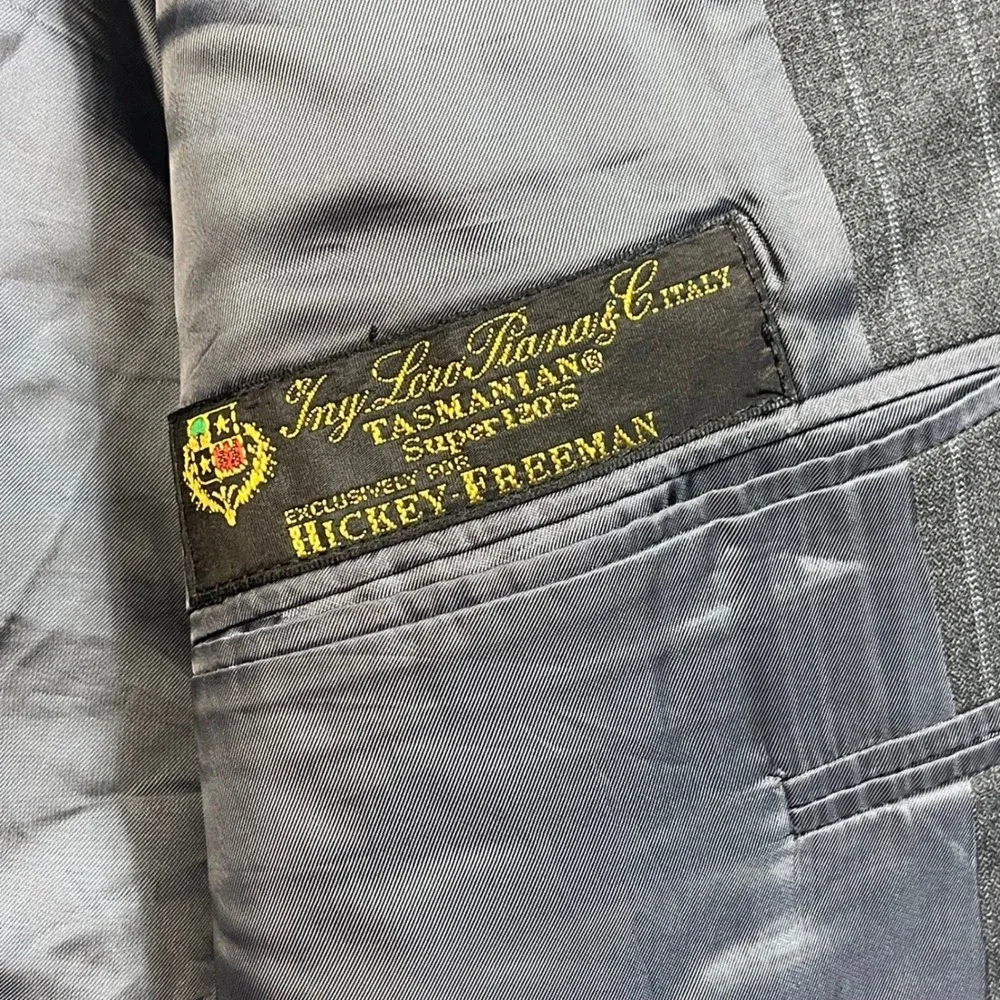 Hickey Freeman Loro Piana Tasmanian Super 120s Wool‎ Pinstripe Blazer Grey 44R